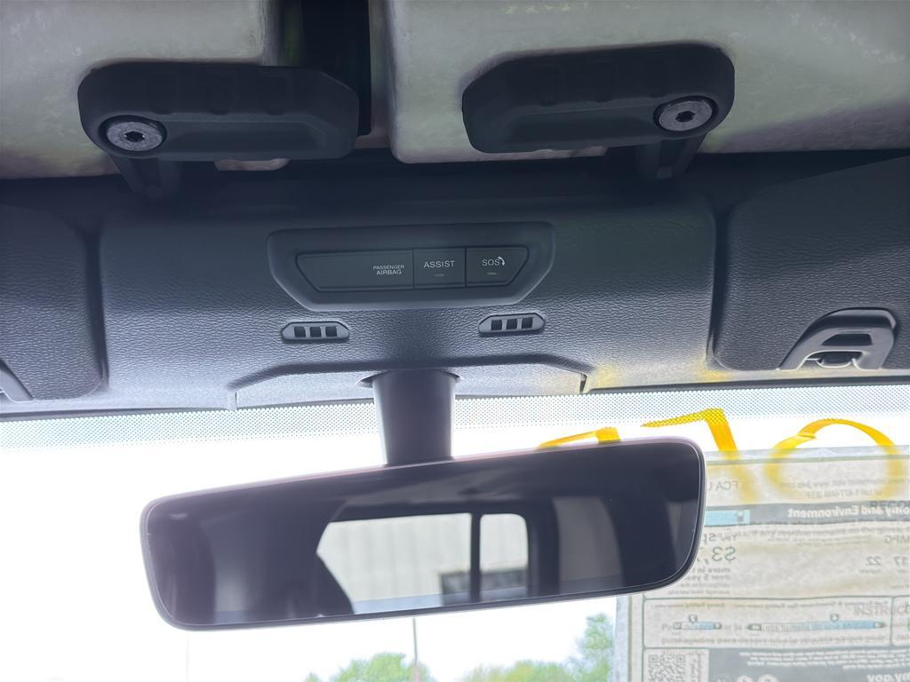 new 2023 Jeep Gladiator car, priced at $46,900