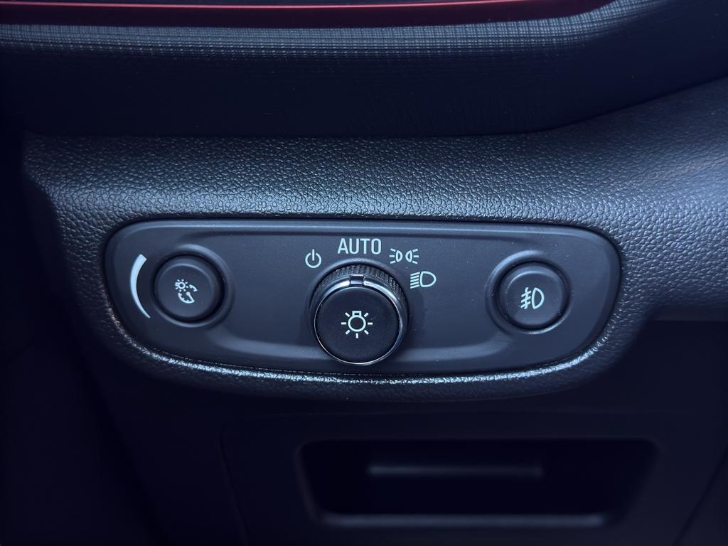 used 2023 Chevrolet TrailBlazer car, priced at $23,900