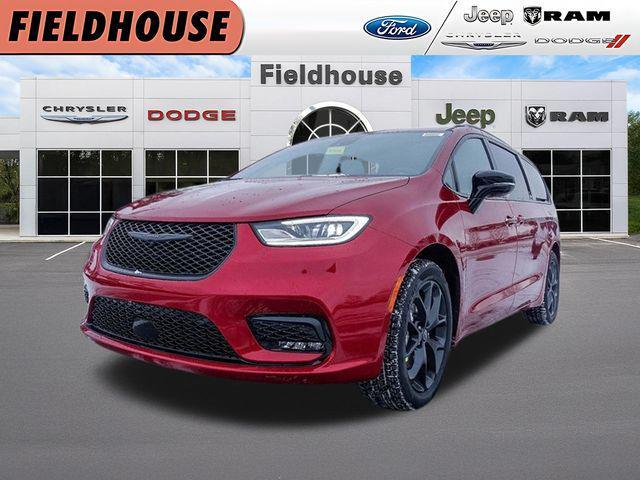 new 2026 Chrysler Pacifica car, priced at $41,923