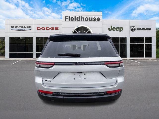 new 2025 Jeep Grand Cherokee car, priced at $45,656