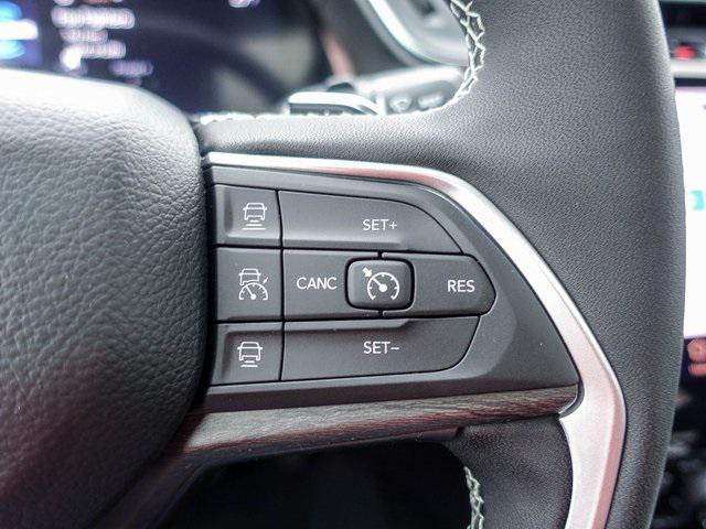 new 2025 Jeep Grand Cherokee car, priced at $49,156