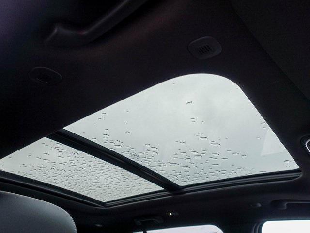 new 2025 Jeep Grand Cherokee car, priced at $49,156