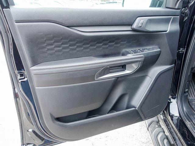 new 2025 Ford Ranger car, priced at $40,578