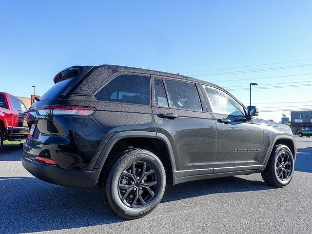 new 2025 Jeep Grand Cherokee car, priced at $42,483