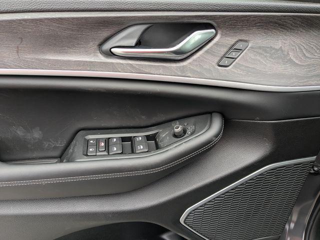 new 2026 Jeep Grand Cherokee car, priced at $44,494