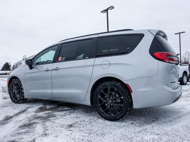 new 2026 Chrysler Pacifica car, priced at $46,680