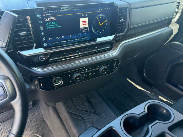 used 2024 Chevrolet Silverado 1500 car, priced at $37,999
