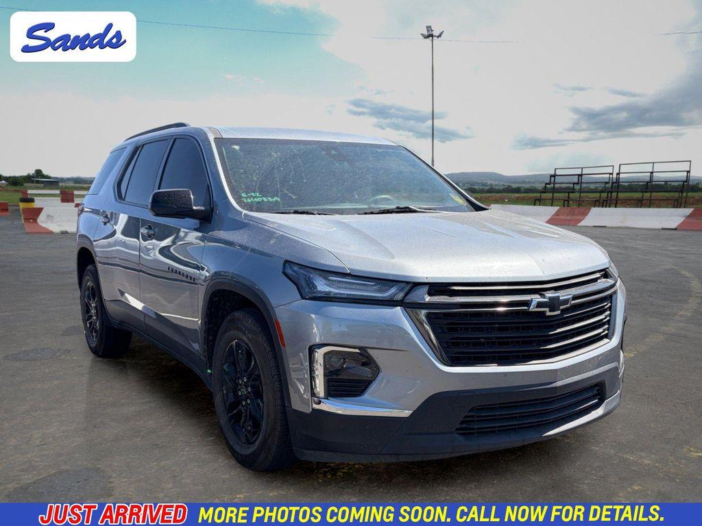 used 2023 Chevrolet Traverse car, priced at $26,598