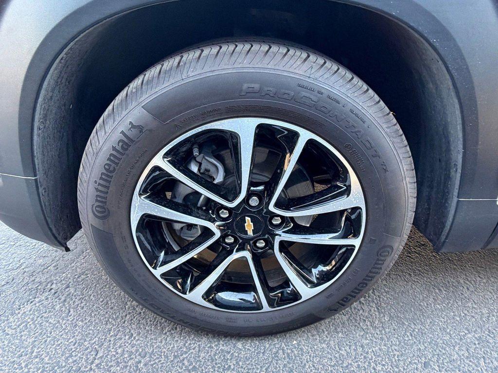 used 2025 Chevrolet TrailBlazer car, priced at $23,598