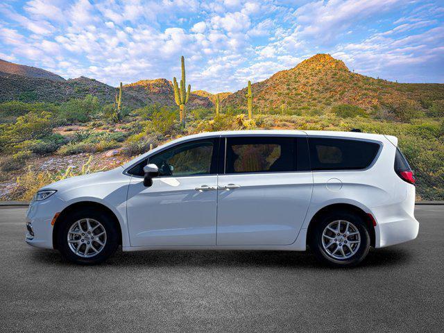 used 2023 Chrysler Pacifica car, priced at $23,999