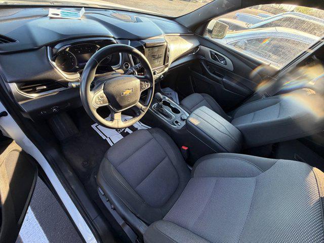 used 2023 Chevrolet Traverse car, priced at $25,999