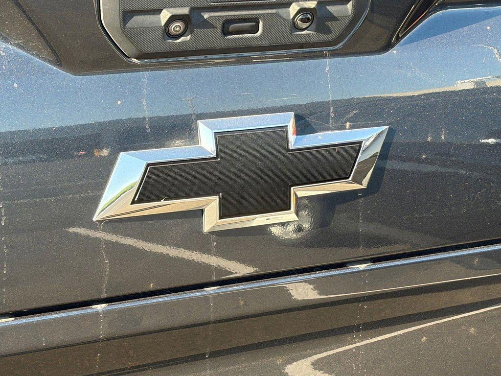 used 2021 Chevrolet Silverado 1500 car, priced at $36,598