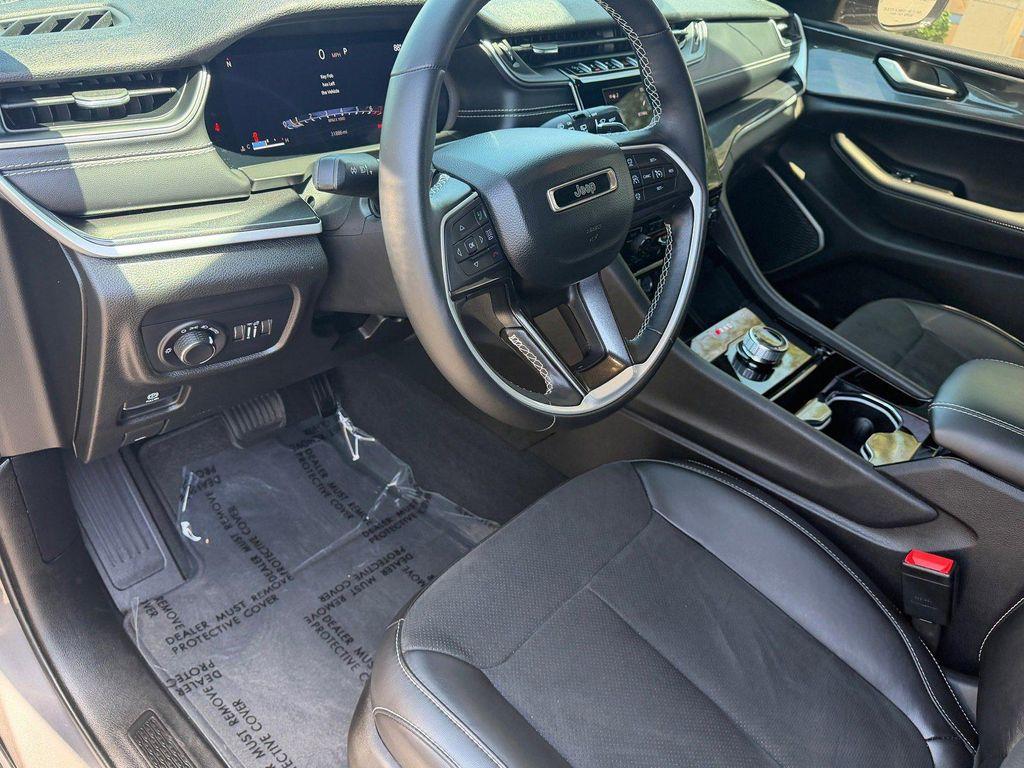 used 2022 Jeep Grand Cherokee car, priced at $30,598