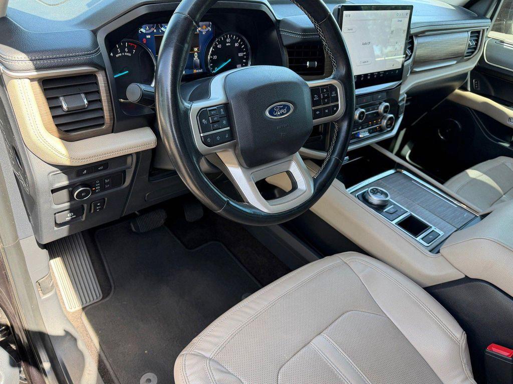 used 2022 Ford Expedition car, priced at $38,598