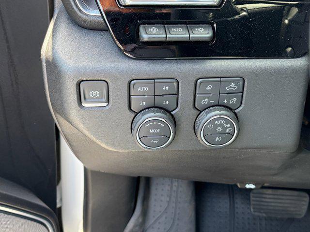 used 2025 Chevrolet Silverado 1500 car, priced at $58,999