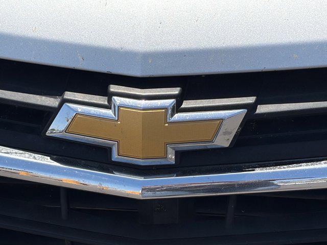 used 2021 Chevrolet Equinox car, priced at $12,999