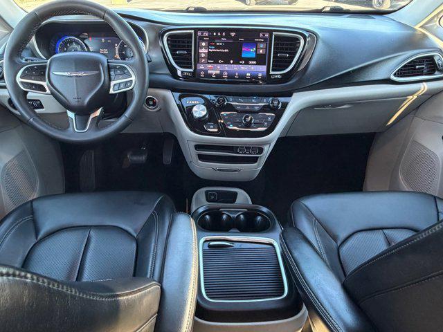 used 2023 Chrysler Pacifica car, priced at $23,999
