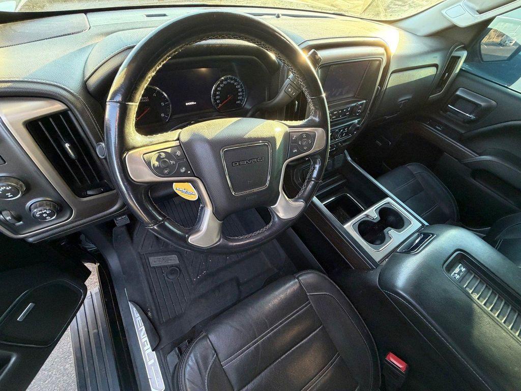 used 2018 GMC Sierra 1500 car, priced at $35,598