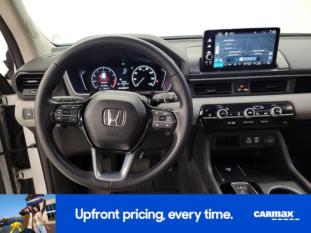 used 2023 Honda Pilot car, priced at $37,998