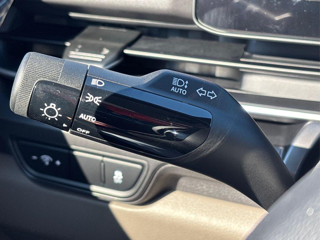 new 2026 Kia Carnival car, priced at $40,220