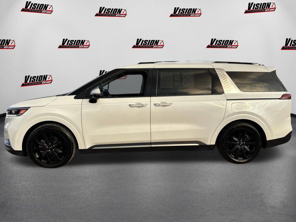 used 2023 Kia Carnival car, priced at $34,396