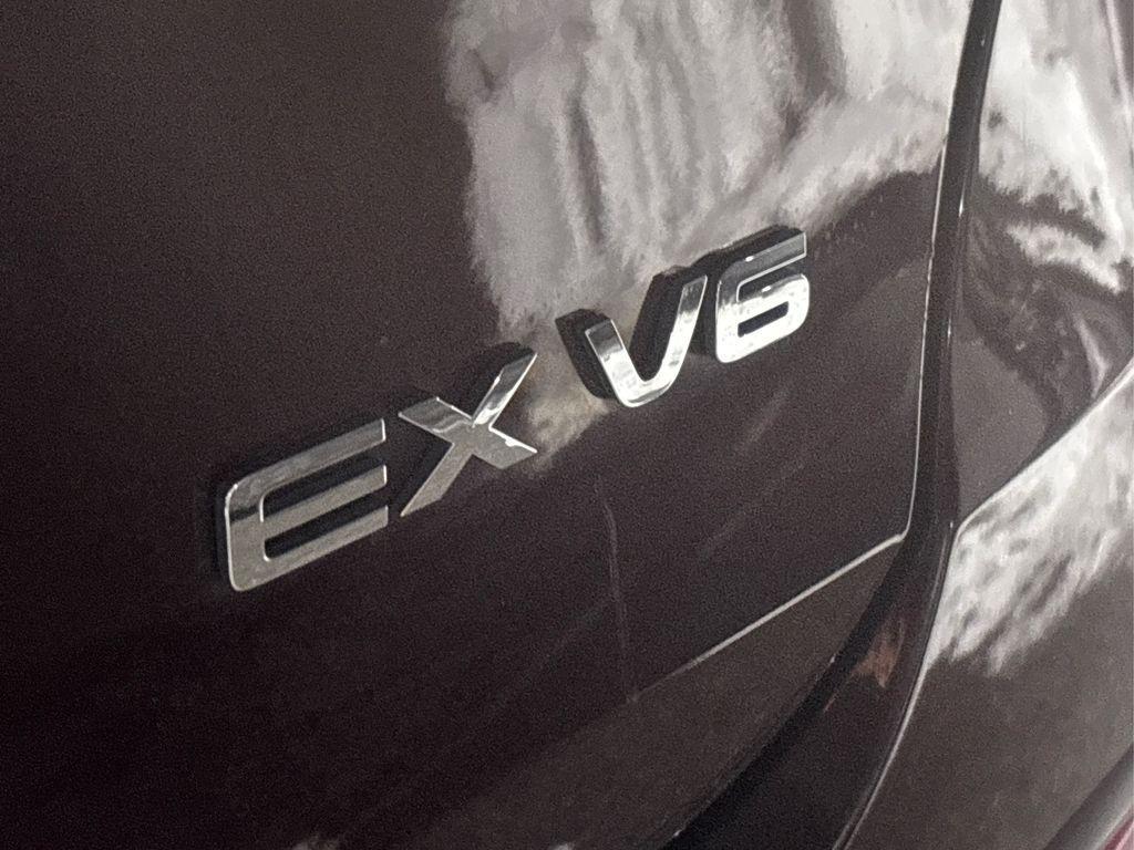 used 2018 Kia Sorento car, priced at $11,870