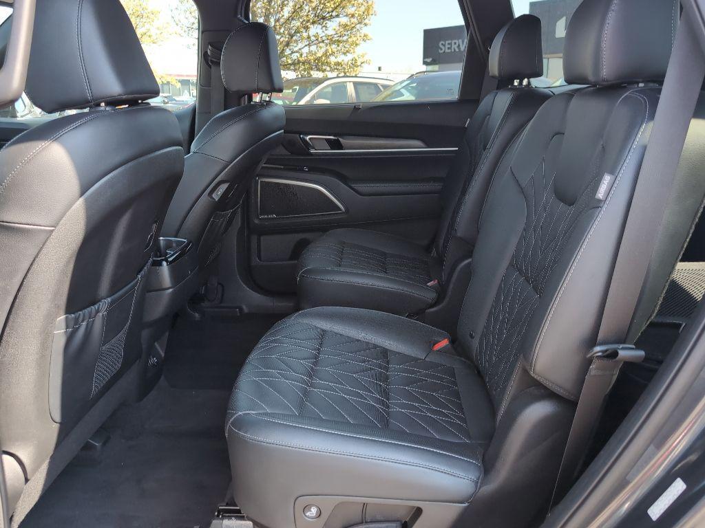 used 2024 Kia Telluride car, priced at $37,999