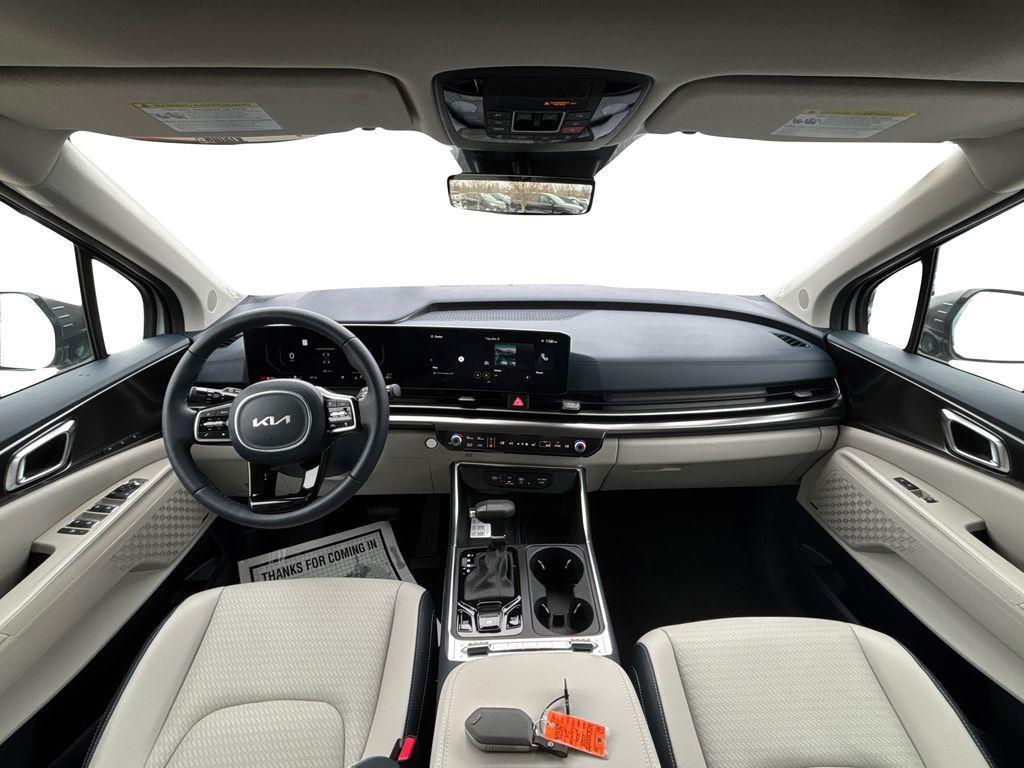 new 2025 Kia Carnival car, priced at $54,760