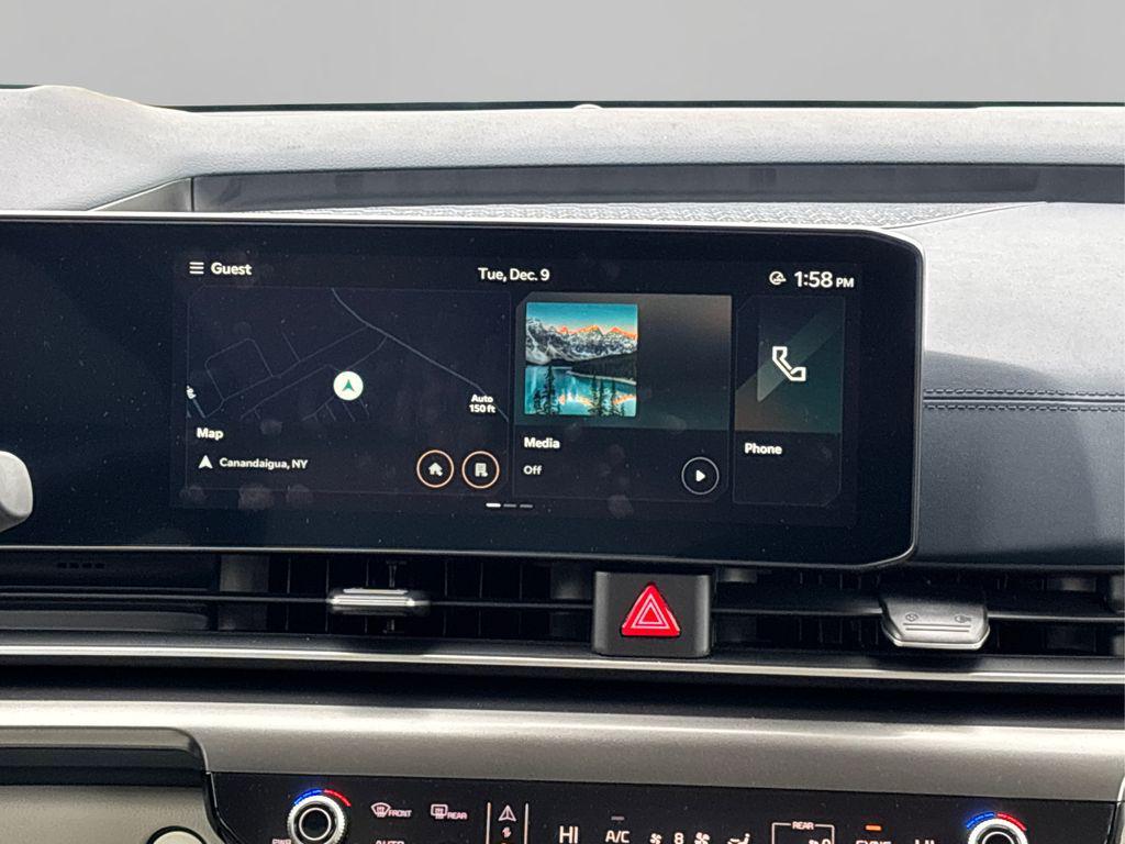 new 2025 Kia Carnival car, priced at $54,760