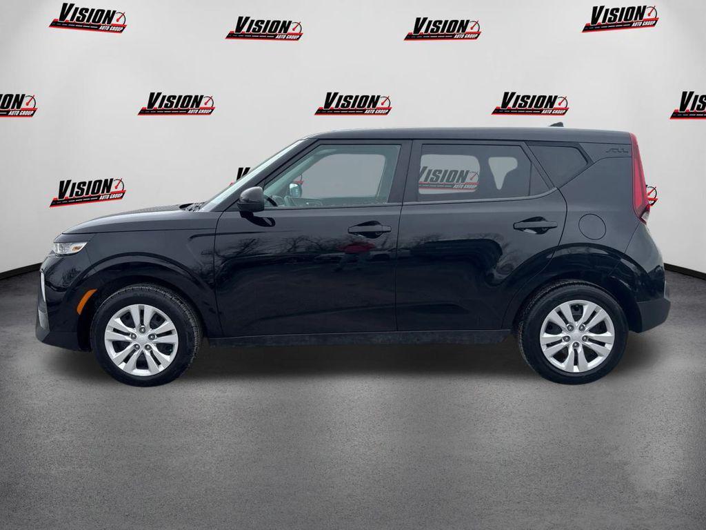 used 2022 Kia Soul car, priced at $13,399