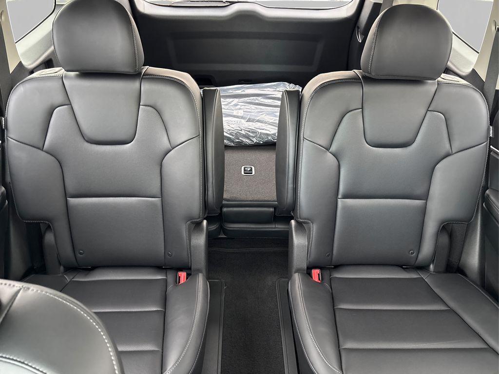 new 2025 Kia Telluride car, priced at $41,525