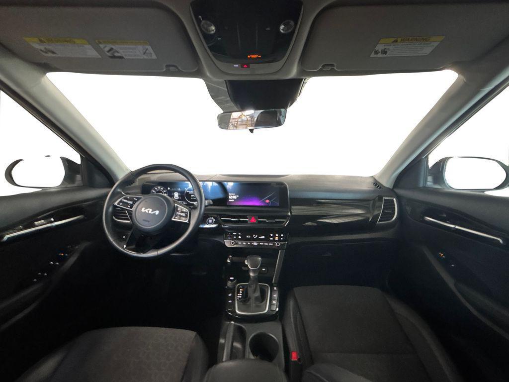 used 2024 Kia Seltos car, priced at $23,995