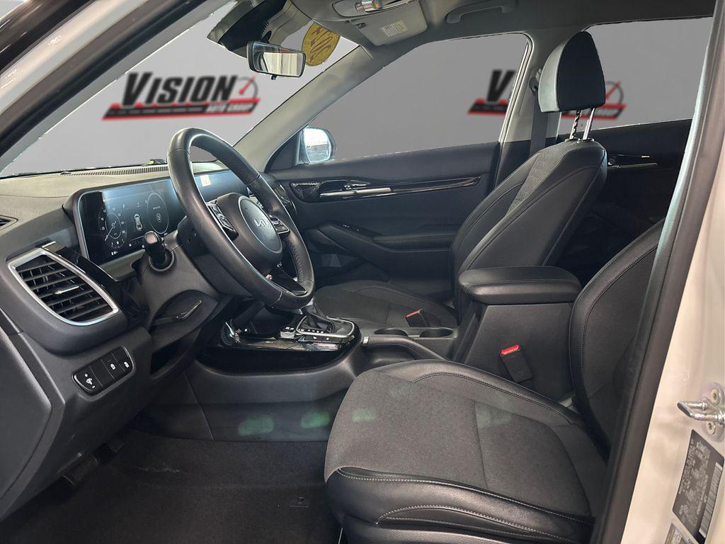 used 2024 Kia Seltos car, priced at $23,995