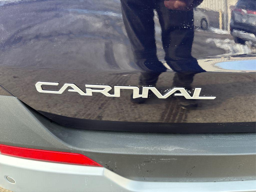 new 2026 Kia Carnival car, priced at $41,220