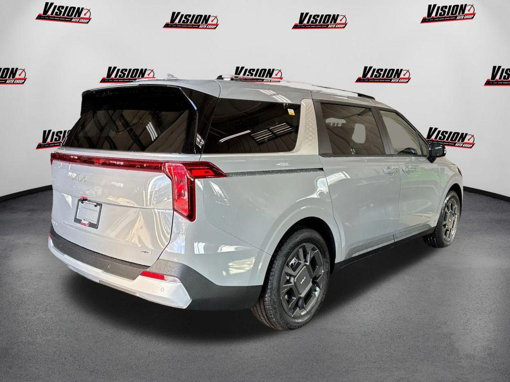 new 2026 Kia Carnival Hybrid car, priced at $44,465