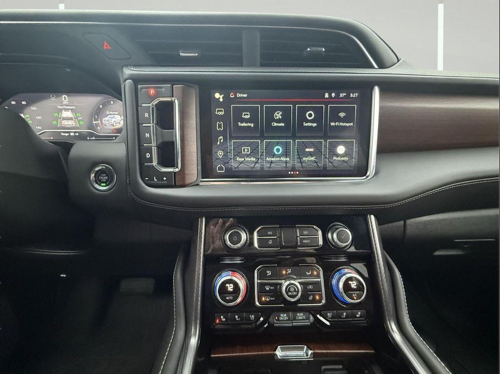 used 2023 GMC Yukon car, priced at $63,859