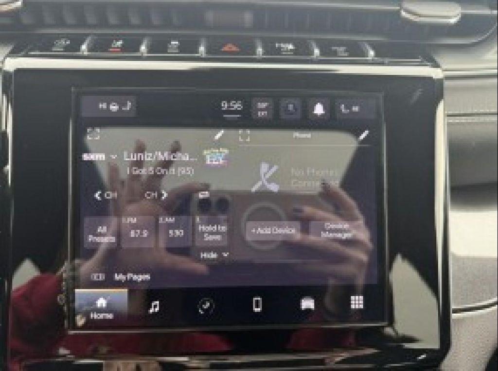 used 2022 Jeep Grand Cherokee car, priced at $24,922