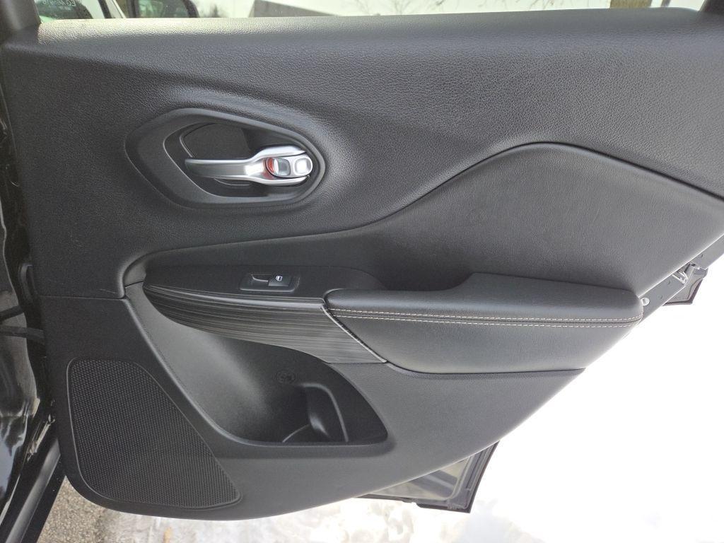 used 2014 Jeep Cherokee car, priced at $11,000