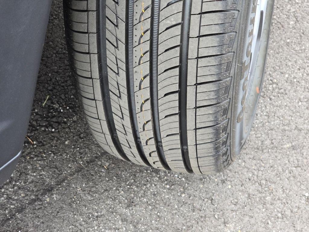 used 2022 Jeep Compass car, priced at $22,900