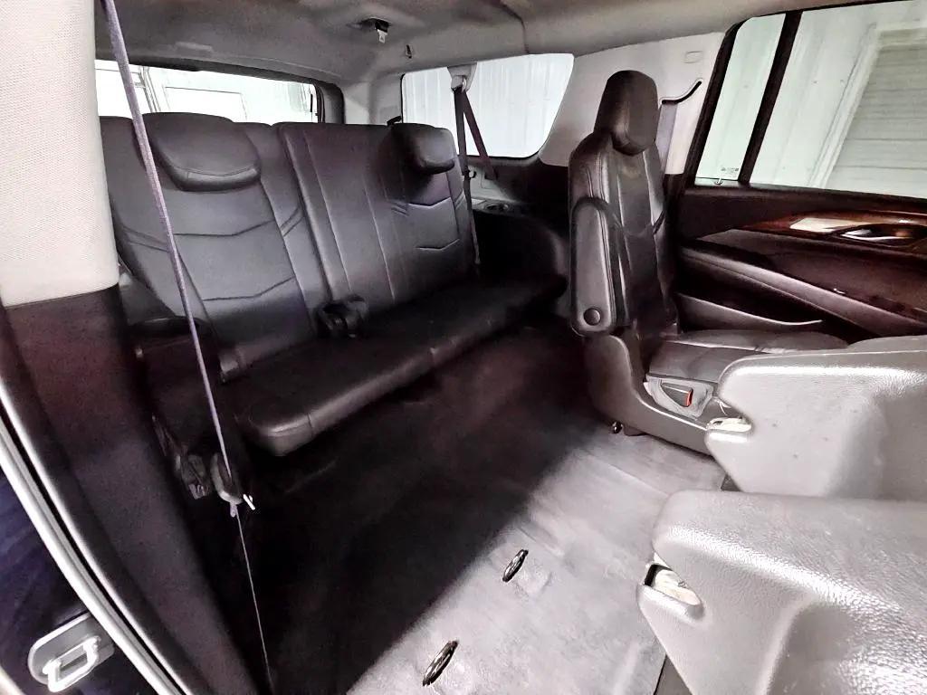 used 2015 Cadillac Escalade ESV car, priced at $14,995