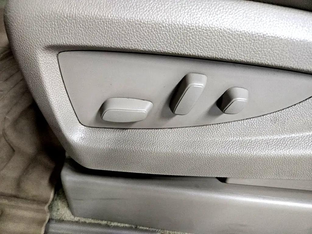 used 2016 Chevrolet Tahoe car, priced at $16,995