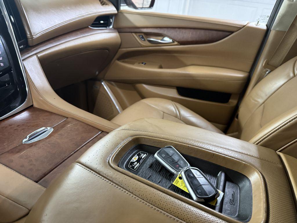 used 2016 Cadillac Escalade ESV car, priced at $24,995