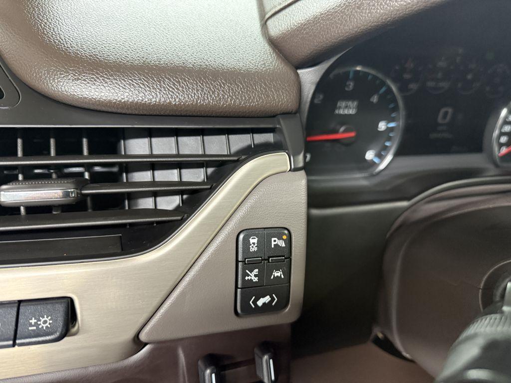 used 2017 GMC Yukon XL car, priced at $22,995