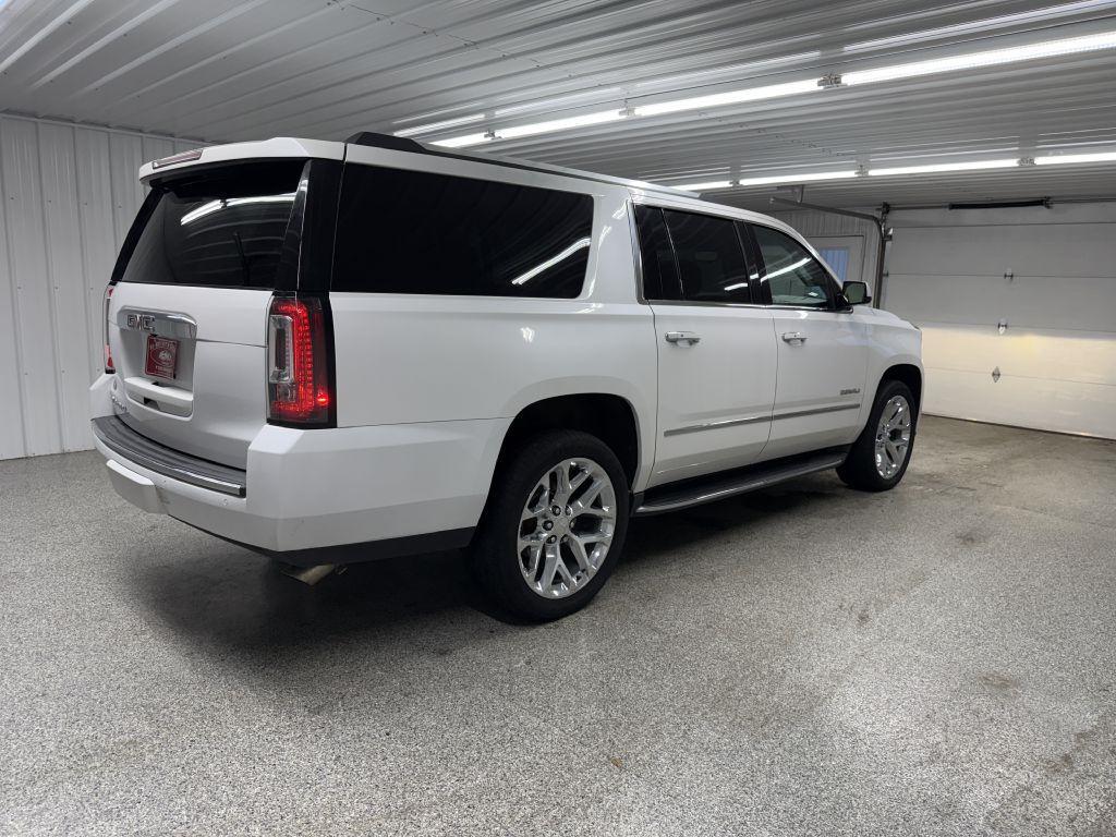 used 2020 GMC Yukon XL car, priced at $18,995