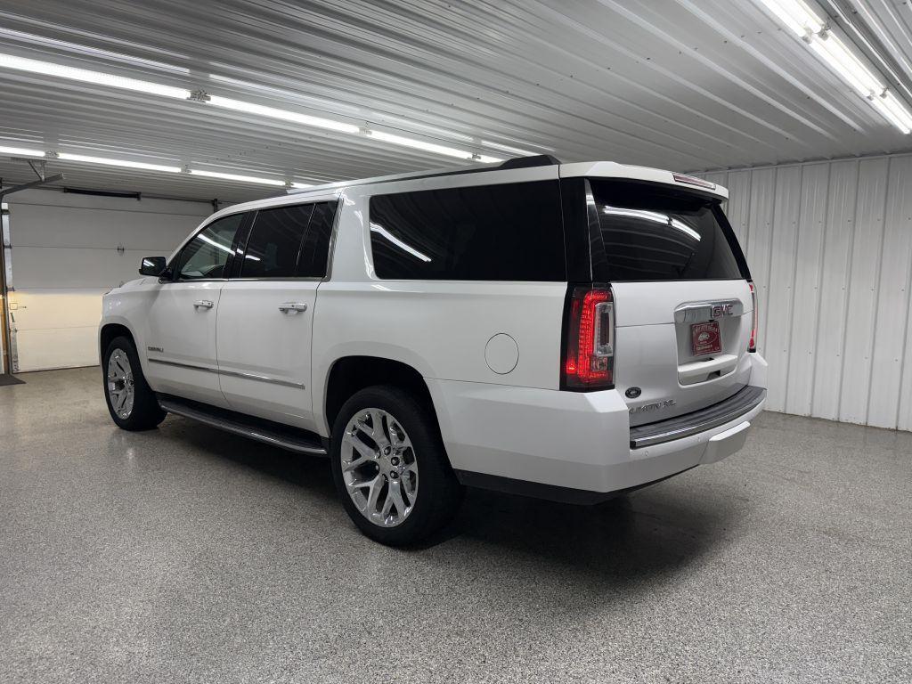 used 2020 GMC Yukon XL car, priced at $18,995