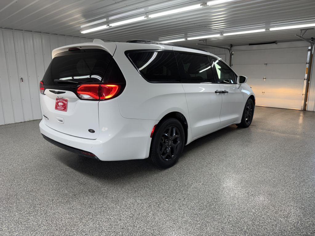 used 2019 Chrysler Pacifica car, priced at $16,995