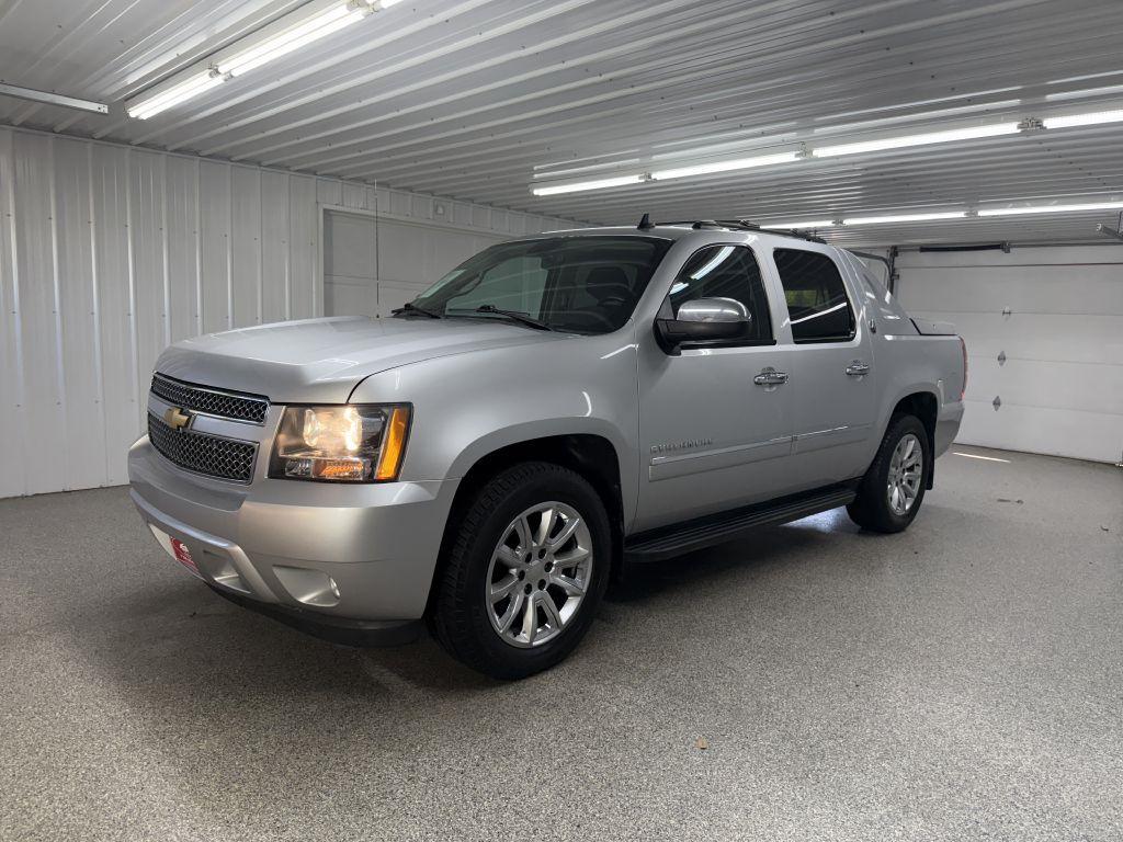 used 2013 Chevrolet Avalanche car, priced at $14,995