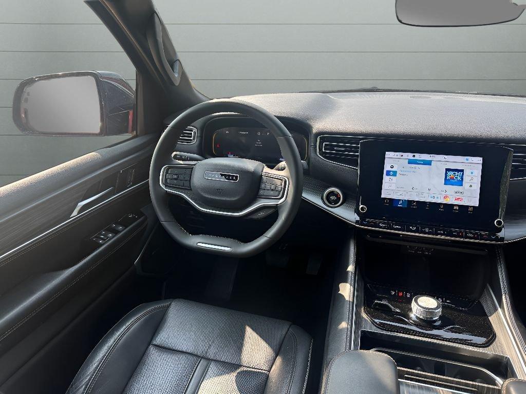 used 2024 Jeep Wagoneer car