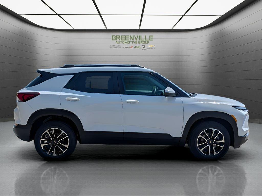 new 2026 Chevrolet TrailBlazer car, priced at $27,545