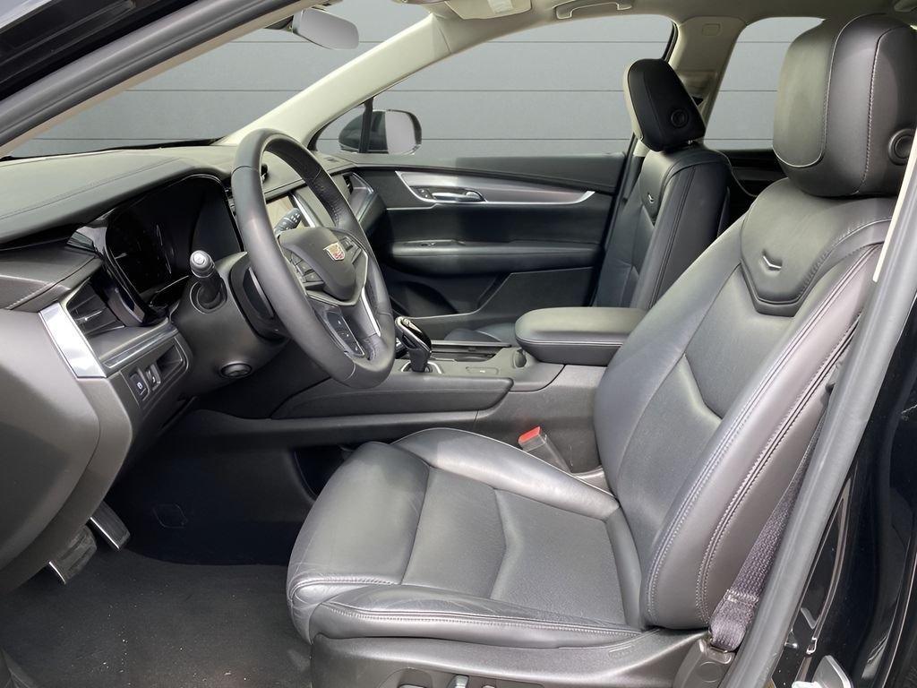 used 2018 Cadillac XT5 car, priced at $25,517